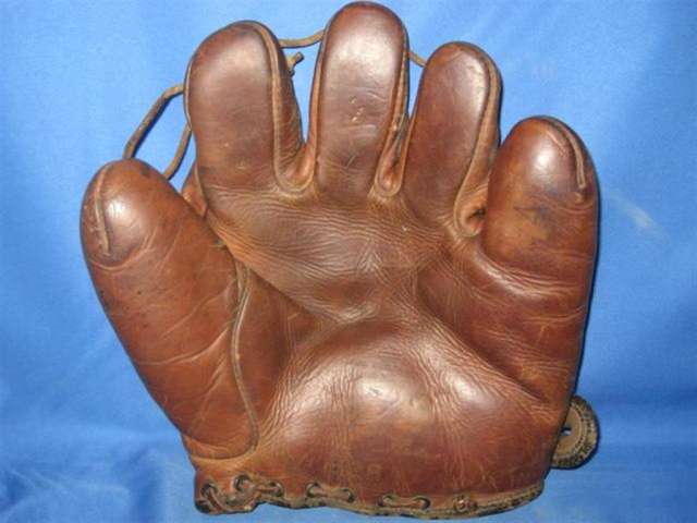 Gordon Slade Ken Wel 628 Front